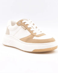 Carver Sneaker
