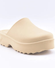 Maddy Clog