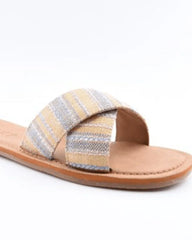 Andreya Sandal